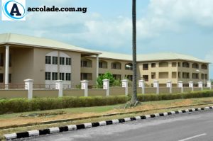 Bowen University Teaching Hospital 